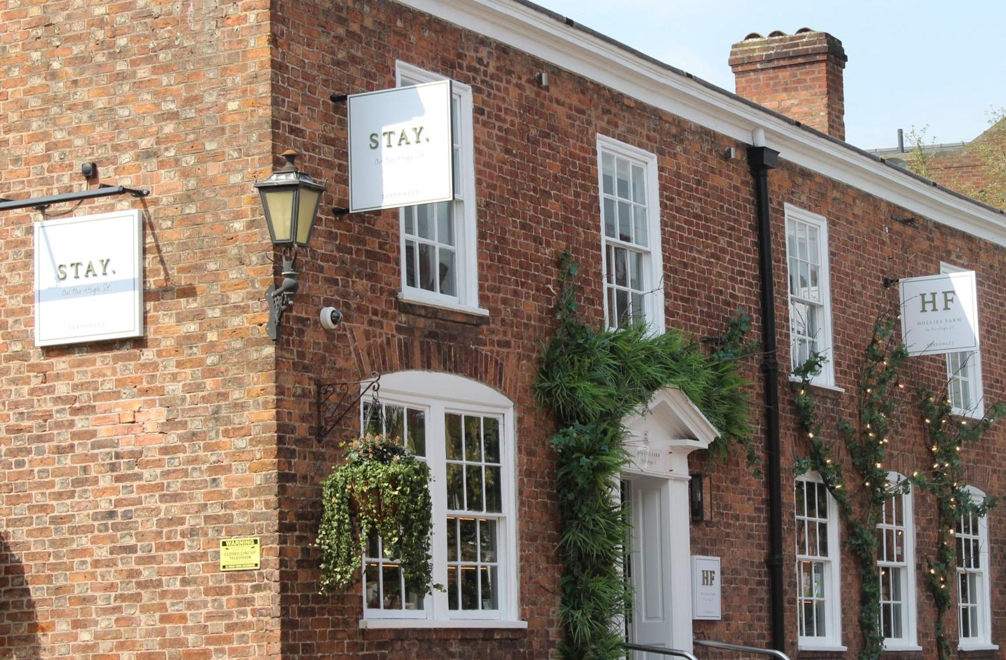 Stay On The High Street Tarporley Buitenkant foto
